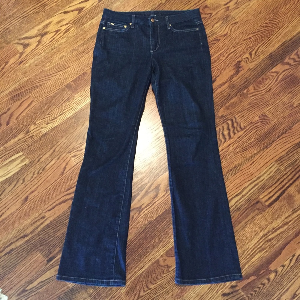 Dark bootcut Joe Jean size 30